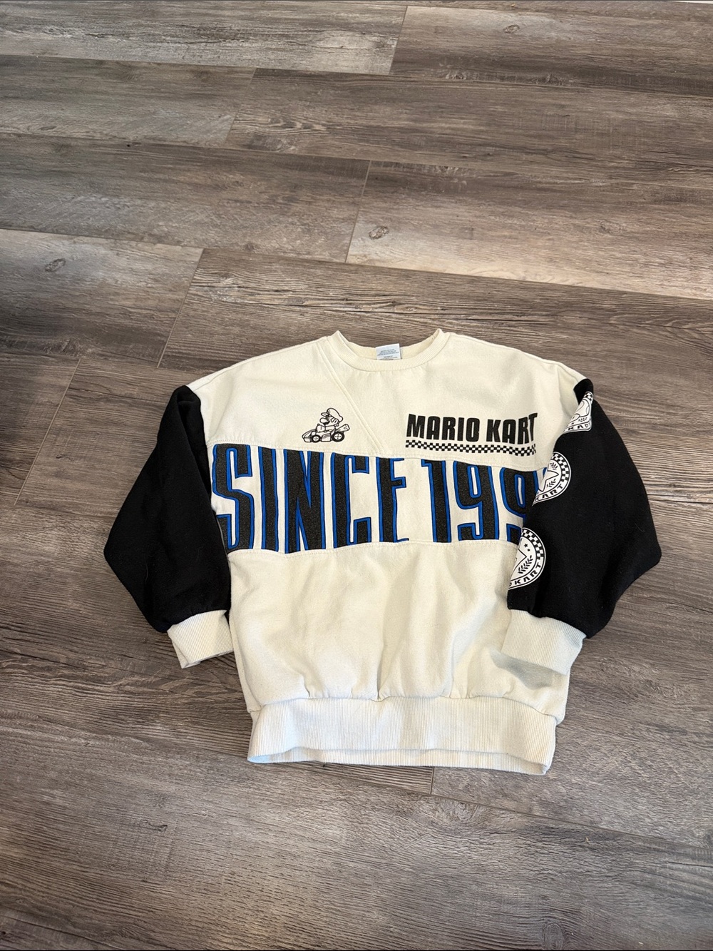 Mario Kart Kids Crewneck Sweatshirt - Cream & Black